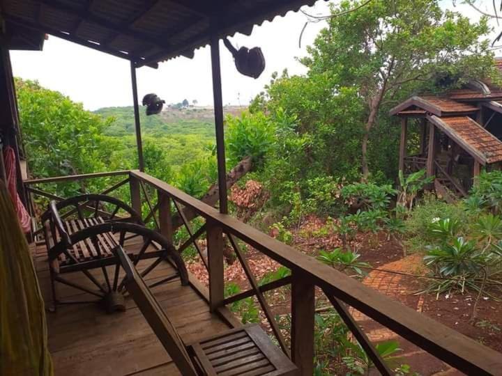 Banlung Quiet Garden View Lodge&Trekking מראה חיצוני תמונה