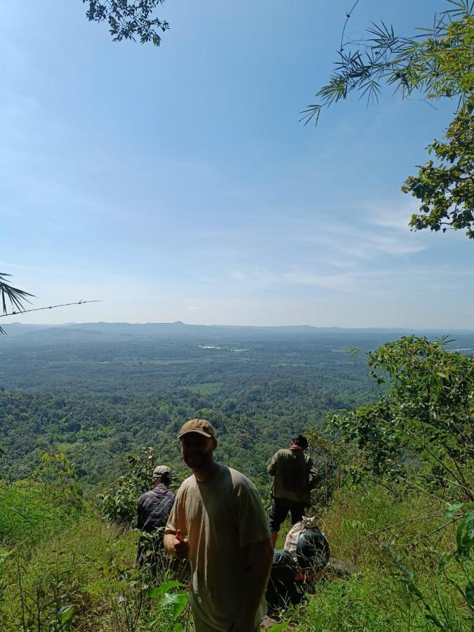 Banlung Quiet Garden View Lodge&Trekking מראה חיצוני תמונה